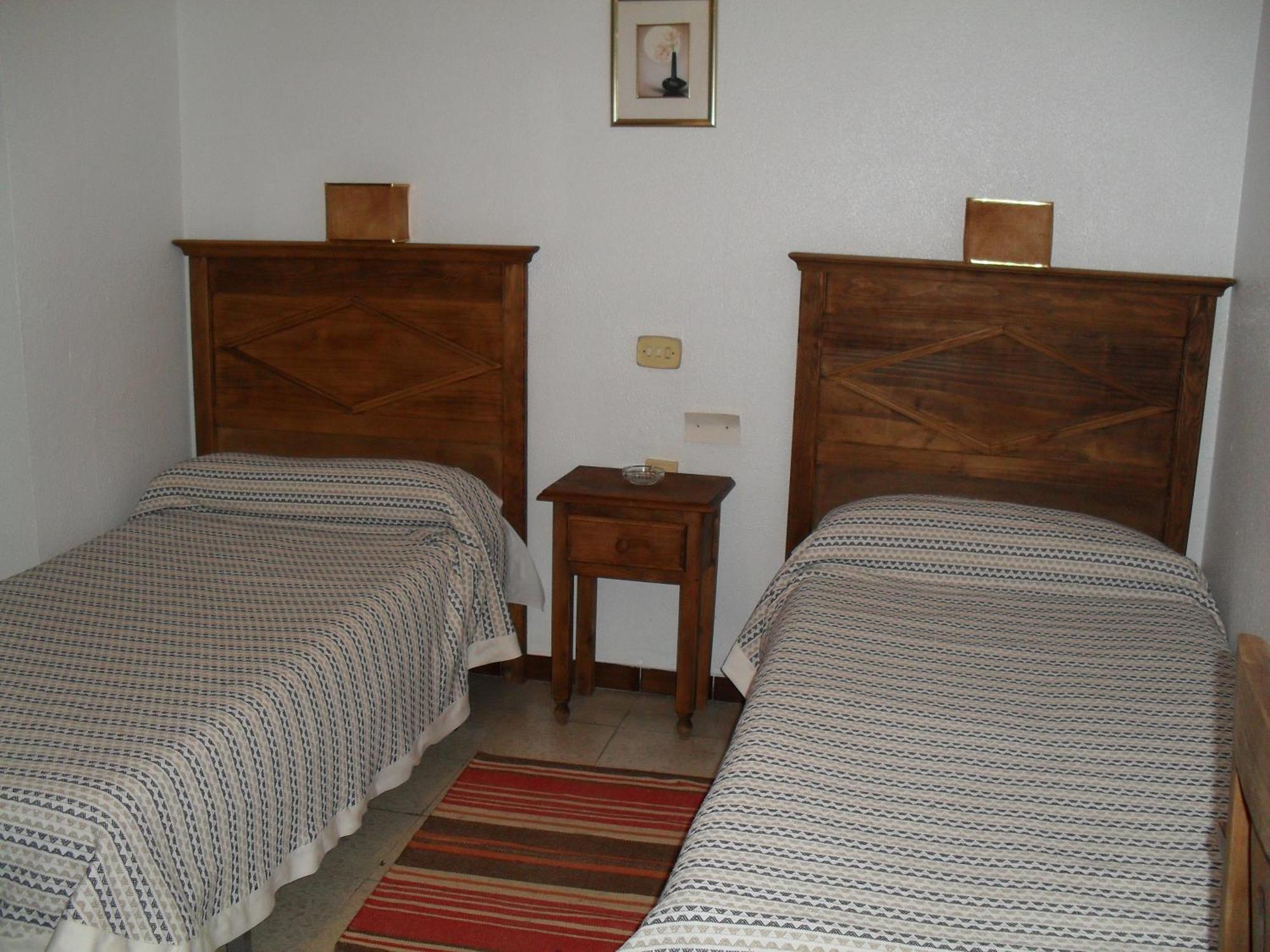 Pension Versalles Алхесирас Екстериор снимка